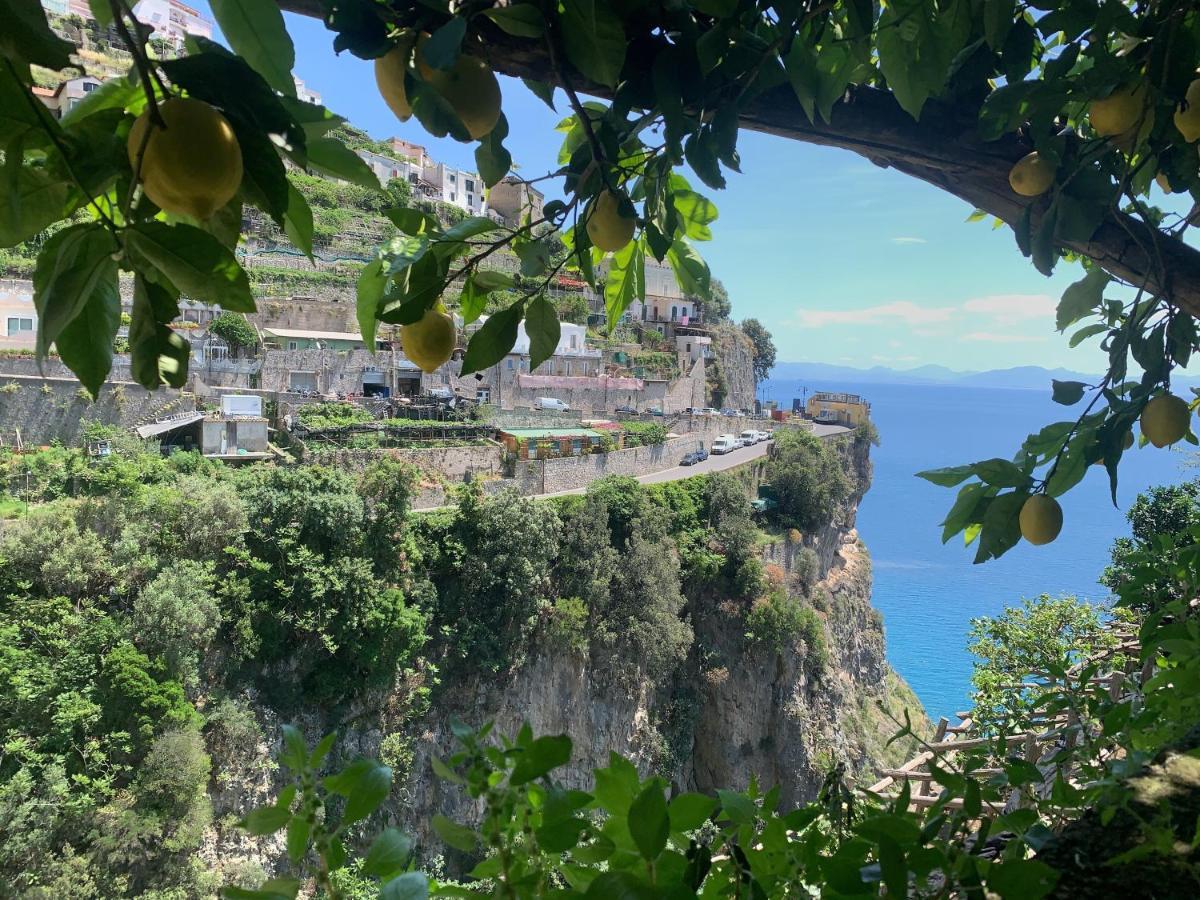 Hotel La Pergola Amalfi Esterno foto