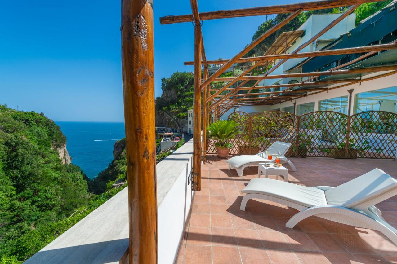 Hotel La Pergola Amalfi Esterno foto