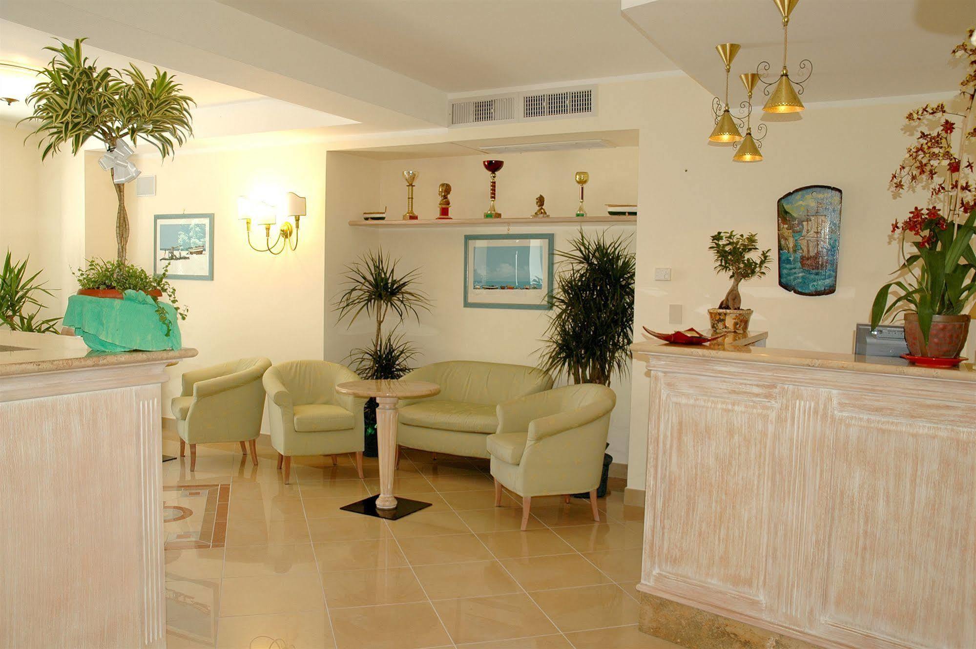 Hotel La Pergola Amalfi Esterno foto